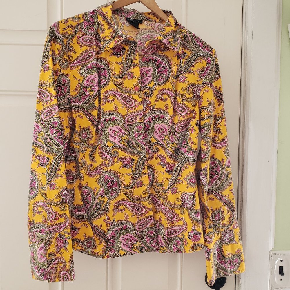 Colorful Grace Element Shirt with pink cuff buttons